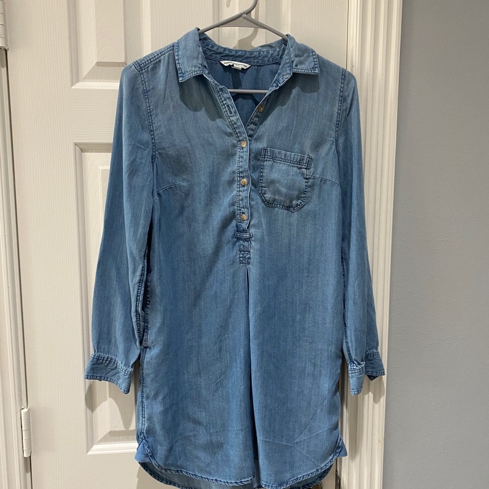 American Eagle outfitters
Denim dress